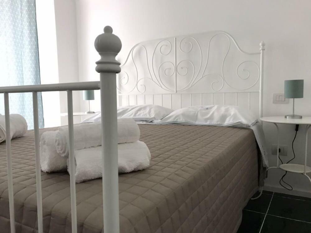 Zi' Mari' - Via Roma Hotel Polignano a Mare Kültér fotó